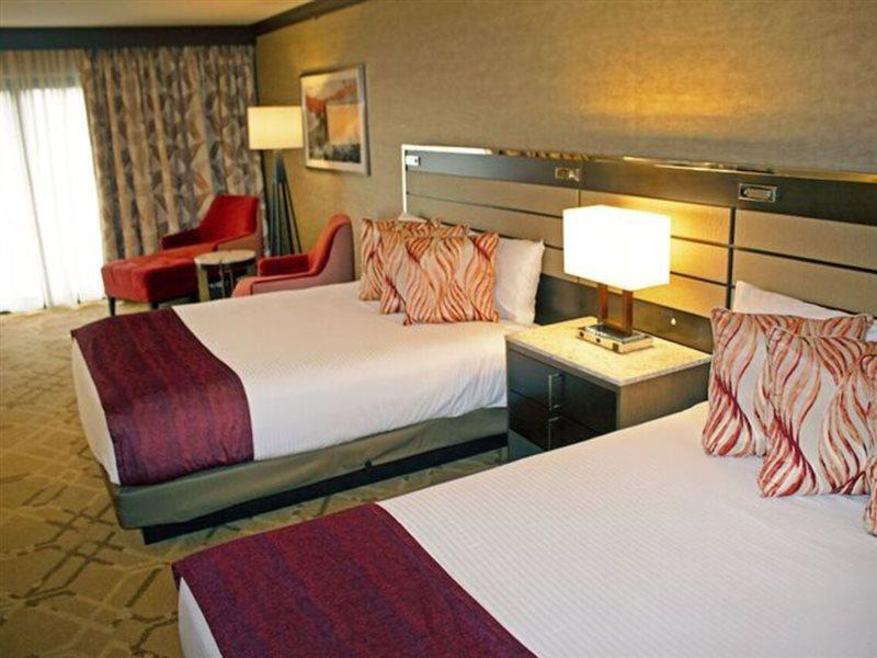 Ameristar Casino Hotel Kansas City Exterior photo
