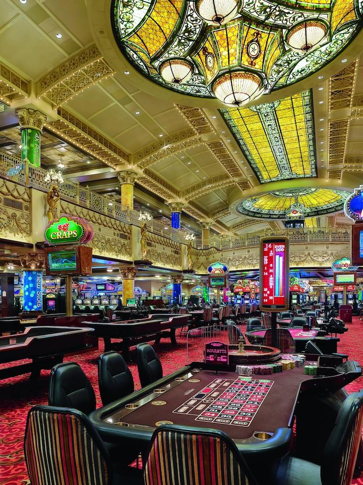 Ameristar Casino Hotel Kansas City Exterior photo