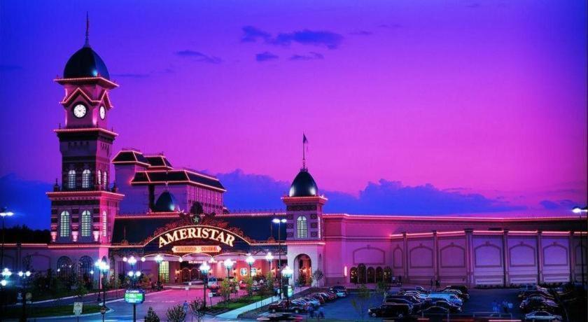 Ameristar Casino Hotel Kansas City Exterior photo
